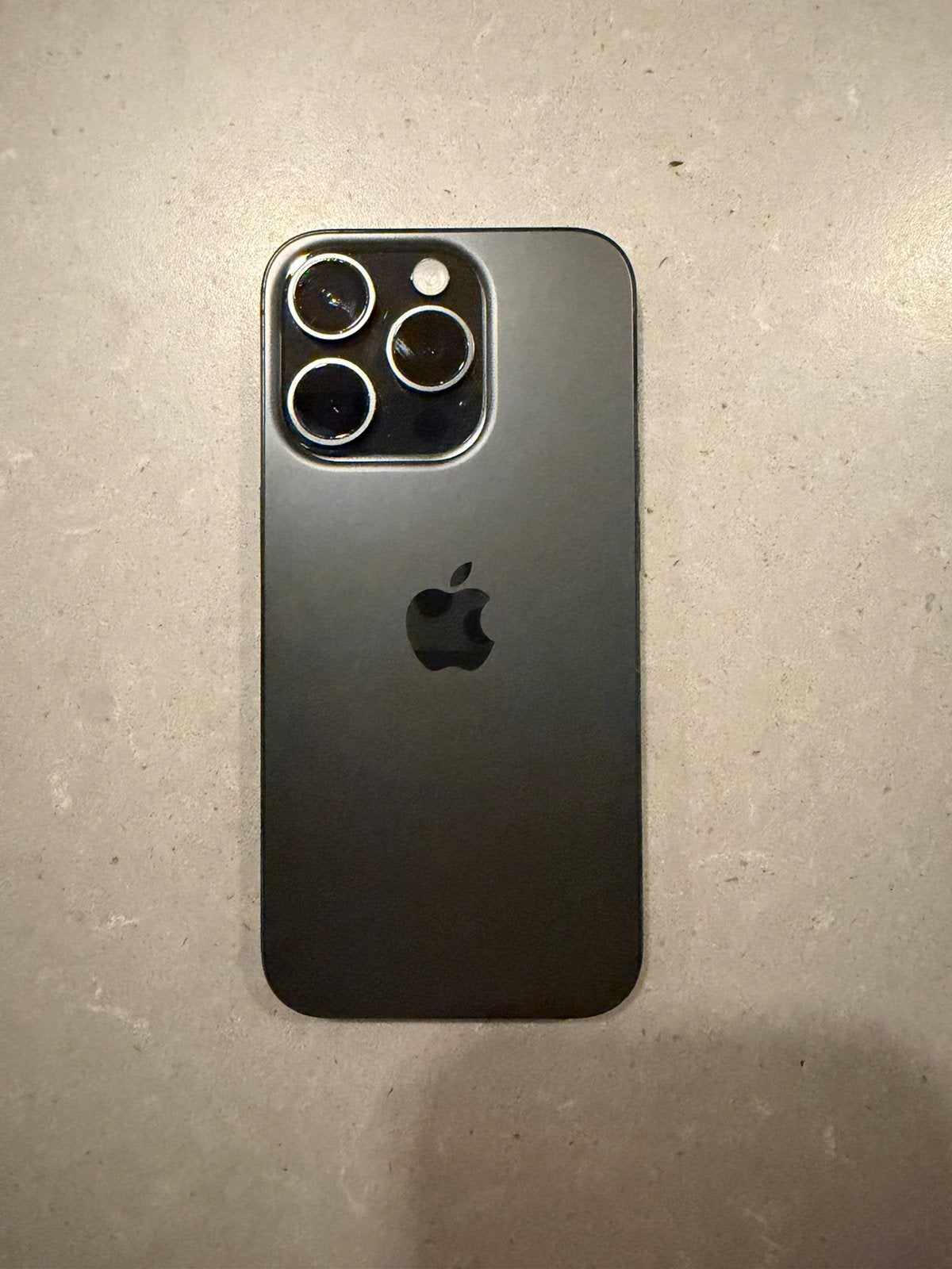 Iphone 15 Pro 256GB, Telecommunicatie, Mobiele telefoons | Apple iPhone, Zwart, Zo goed als nieuw, 87 %, Zonder simlock