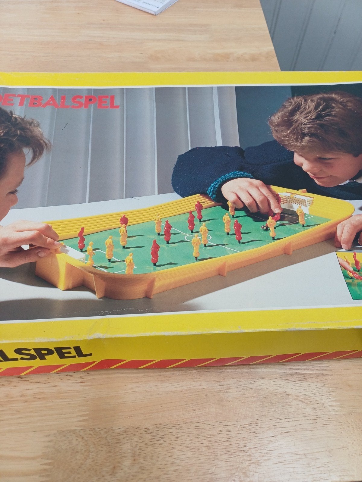 Compleet gebruikt voetbalspel - Klassiek tafelvoetbal, Ophalen of Verzenden, Gebruikt