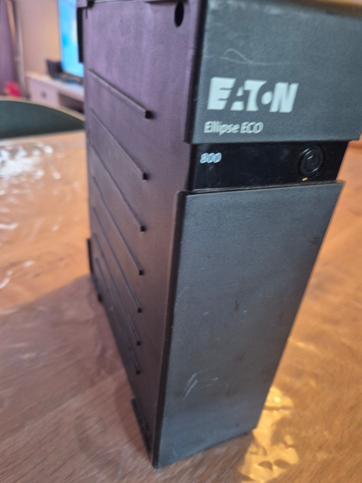 Eaton Ellipse ECO 800 UPS FR - Noodstroomvoeding, Ophalen of Verzenden, Gebruikt