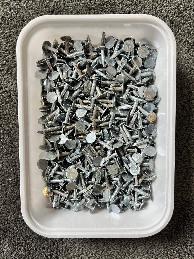 Construction felt tacks, Minder dan 25 mm, Ophalen of Verzenden, Zo goed als nieuw, Pallet