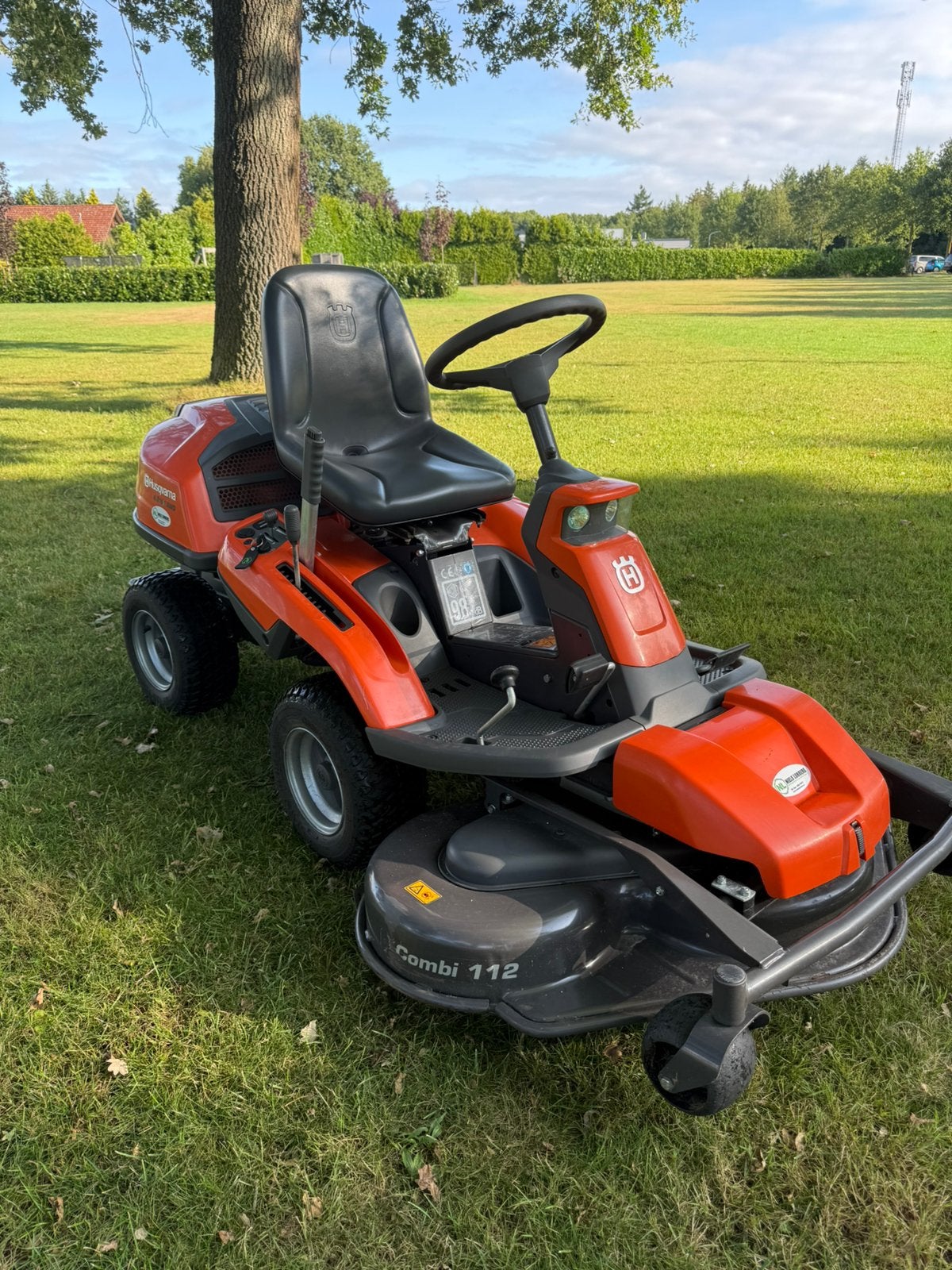 Husqvarna R316T 4x4, Tuin en Terras, Zitmaaiers, Ophalen, Zo goed als nieuw, Mulchfunctie, 90 tot 120 cm