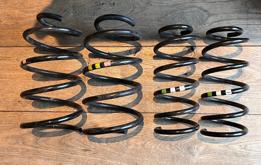 Mini Cooper S (r56) schokbreker veren, Ophalen of Verzenden, Gebruikt, Mini