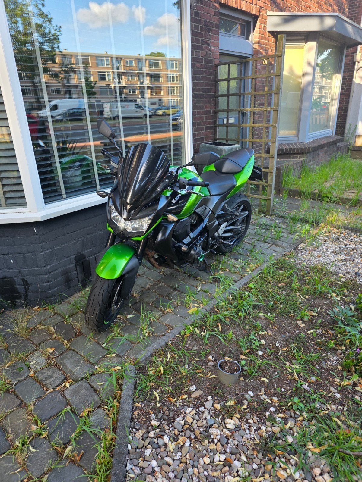 Kawasaki Z750R - Groene Naked Bike, 750 cc, 4 cilinders, Motorrijbewijs A, Gebruikt