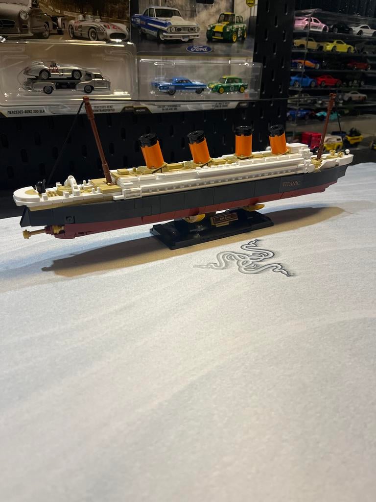 Gedetailleerd namaak Lego Titanic model - 30 cm, Kinderen en Baby's, Speelgoed | Duplo en Lego, Overige thema's, Nieuw, Ophalen of Verzenden