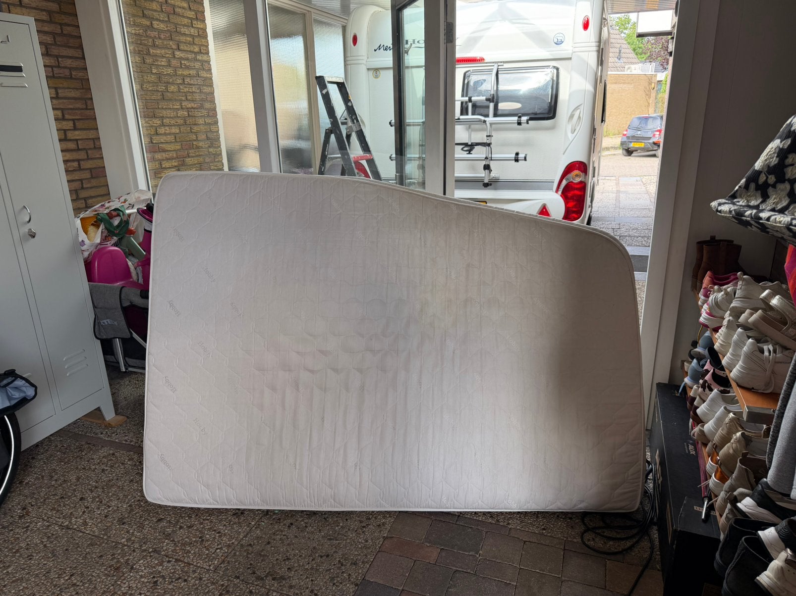Gratis af te halen, Hobby Caravan matras Frans bribed., Ophalen, Gebruikt