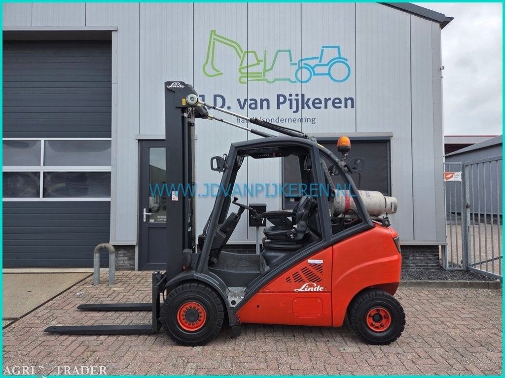 Nette Linde H30T-01 2012 triplex6.45m + freelift + sideshift, LPG, 3000 tot 4000 kg, Linde, Linde