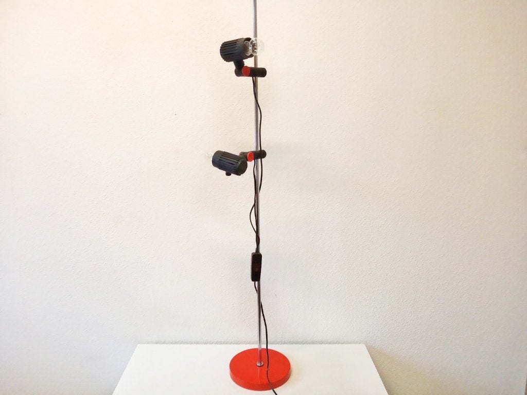 Retro oranje vloerlamp met 2 spots, Huis en Inrichting, Lampen | Vloerlampen, Ophalen, Gebruikt, 100 tot 150 cm, Metaal