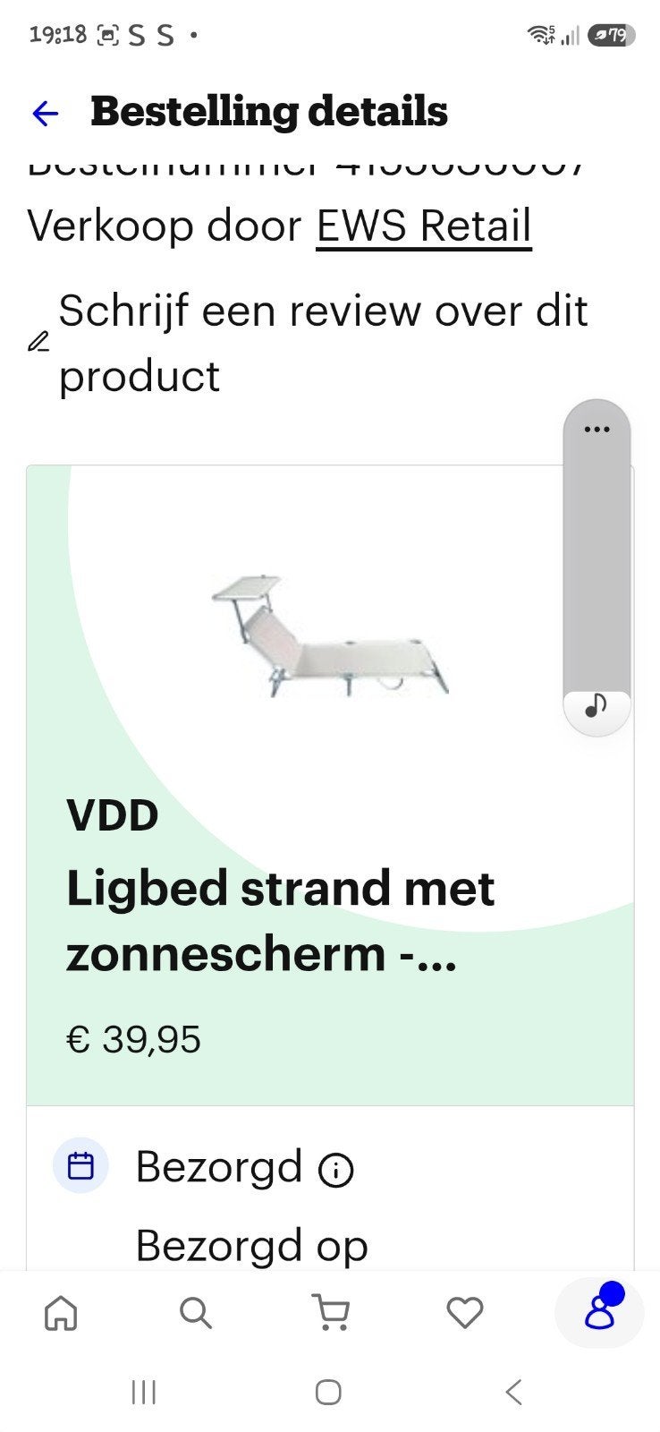 Ligbed strand met zonnescherm, Ophalen