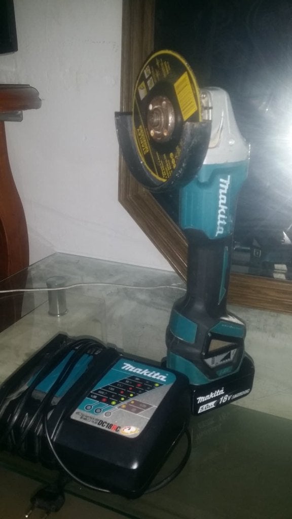 makita draadloze slijptol compleet, Ophalen of Verzenden, Zo goed als nieuw, 1000 watt of meer, Haakse handslijpmachine