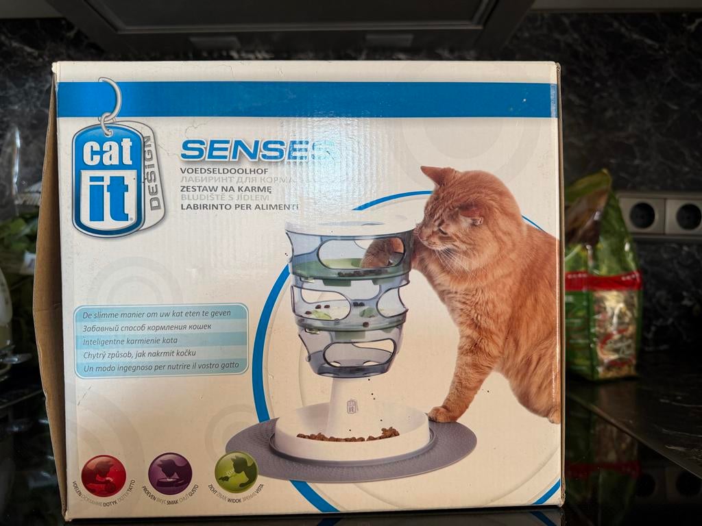 Kattenspeeltje voedseldoolhof, Dieren en Toebehoren, Katten-accessoires, Ophalen of Verzenden, Zo goed als nieuw