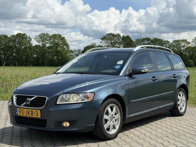 Volvo V50 1.8 ED II NIEUWE REVISIE MOTOR! NIEUW KOPP REMMEN, Voorwielaandrijving, 125 pk, Gebruikt, Zwart