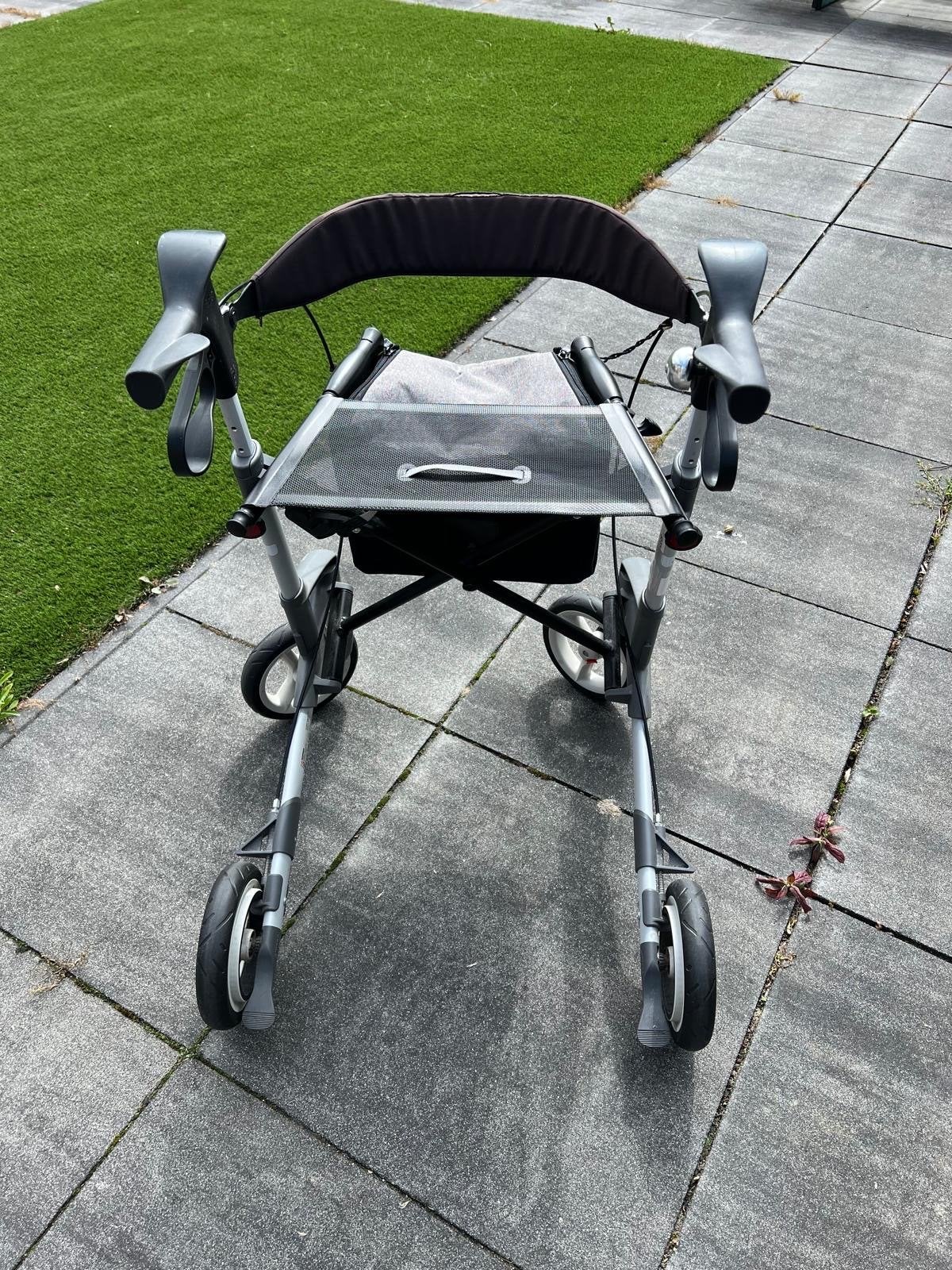 Rollator Topro, Ophalen, Opvouwbaar, Zo goed als nieuw