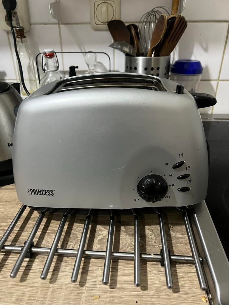 Princess Broodrooster 2 sleuven - Zilver, Witgoed en Apparatuur, Broodroosters, Ophalen of Verzenden, Gebruikt, Uitneembare kruimellade