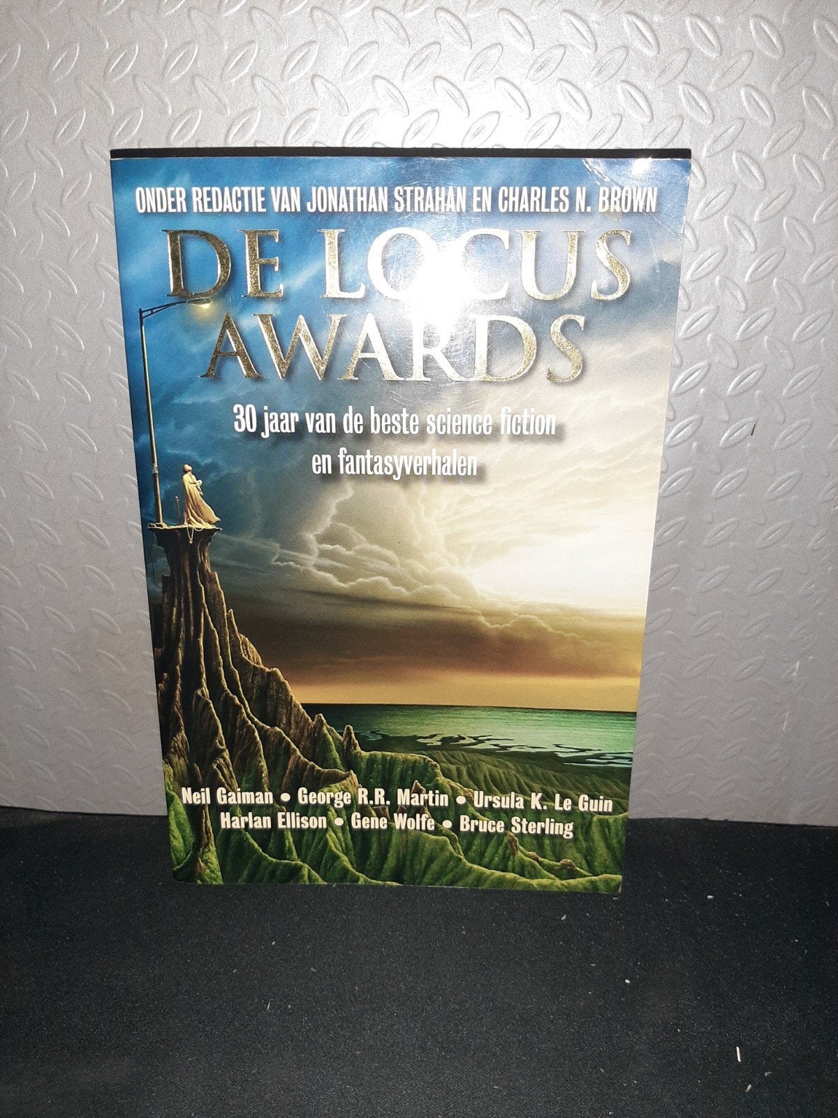 De Locus Awards: 30 jaar science fiction en fantasy, Ophalen of Verzenden, Zo goed als nieuw