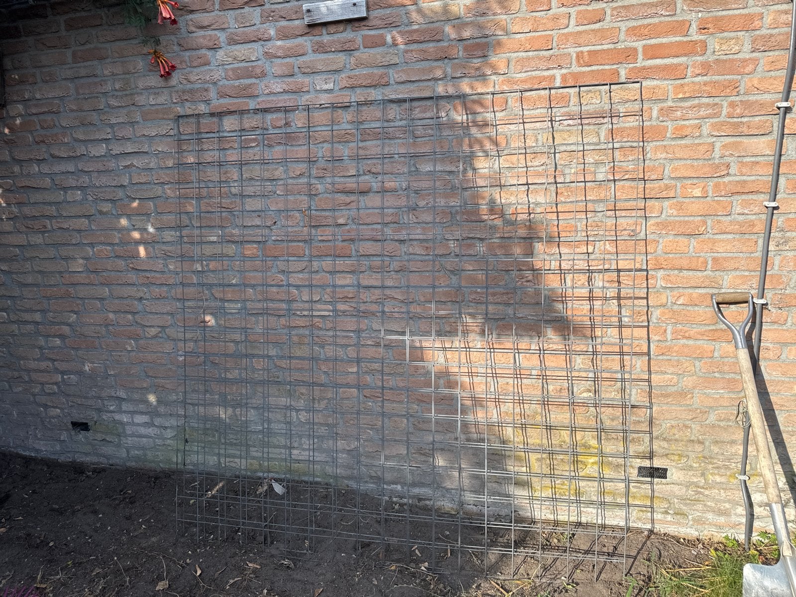 Metalen rooster voor tuin of hekwerk, Ophalen, Gebruikt, IJzer, Overige typen