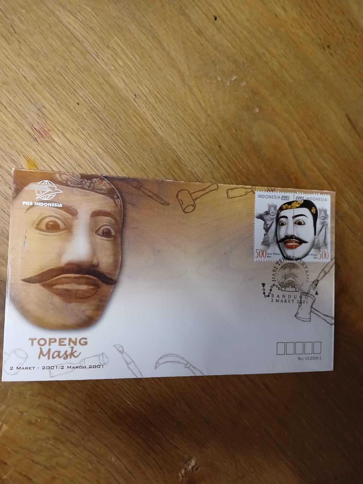 Topeng Mask Postzegel Eerste Dag Cover - Indonesië 2001, Ophalen of Verzenden, Gestempeld, Zuidoost-Azië