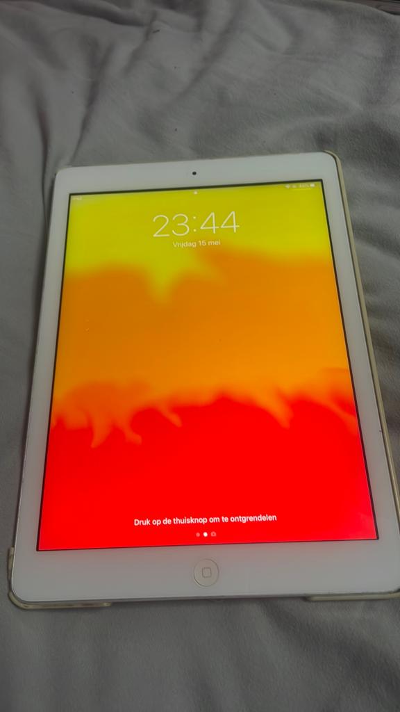Ipad 7, Computers en Software, Apple iPads, Apple iPad, 16 GB, Wi-Fi, Zilver