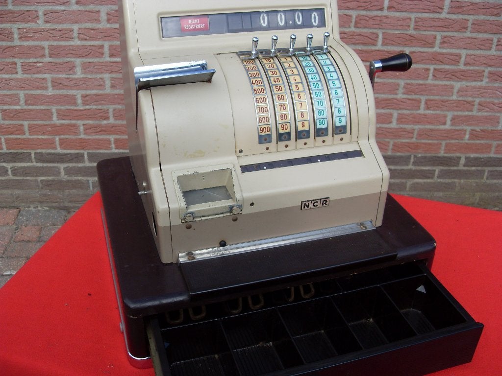 NCR  oude kassa, Ophalen