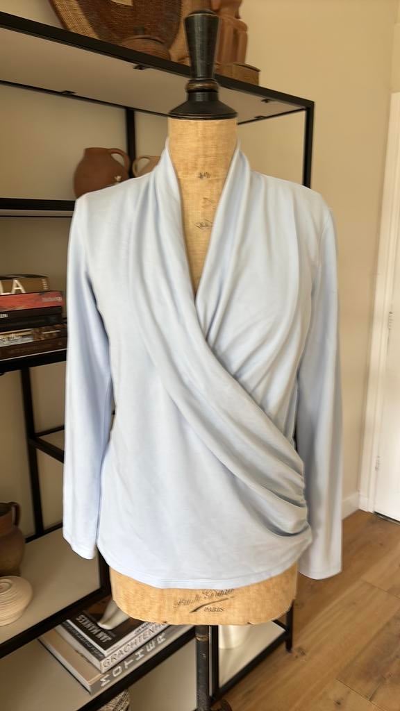 InWear overslag trui lichtblauw maat L, Kleding | Dames, Truien en Vesten, Ophalen of Verzenden, Zo goed als nieuw, Blauw
