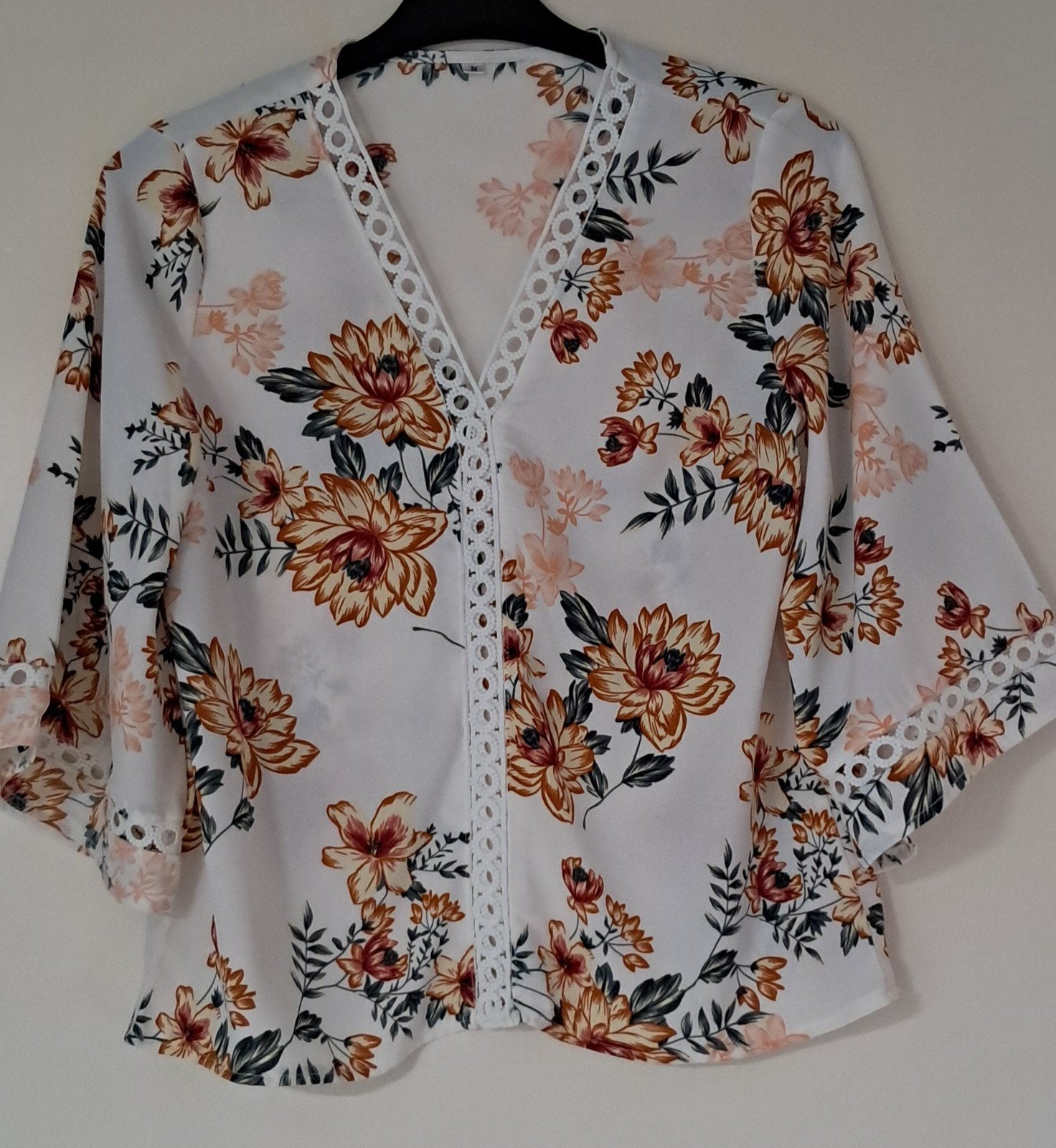 Gebloemde blouse., Ophalen of Verzenden, Zo goed als nieuw, Maat 38/40 (M)