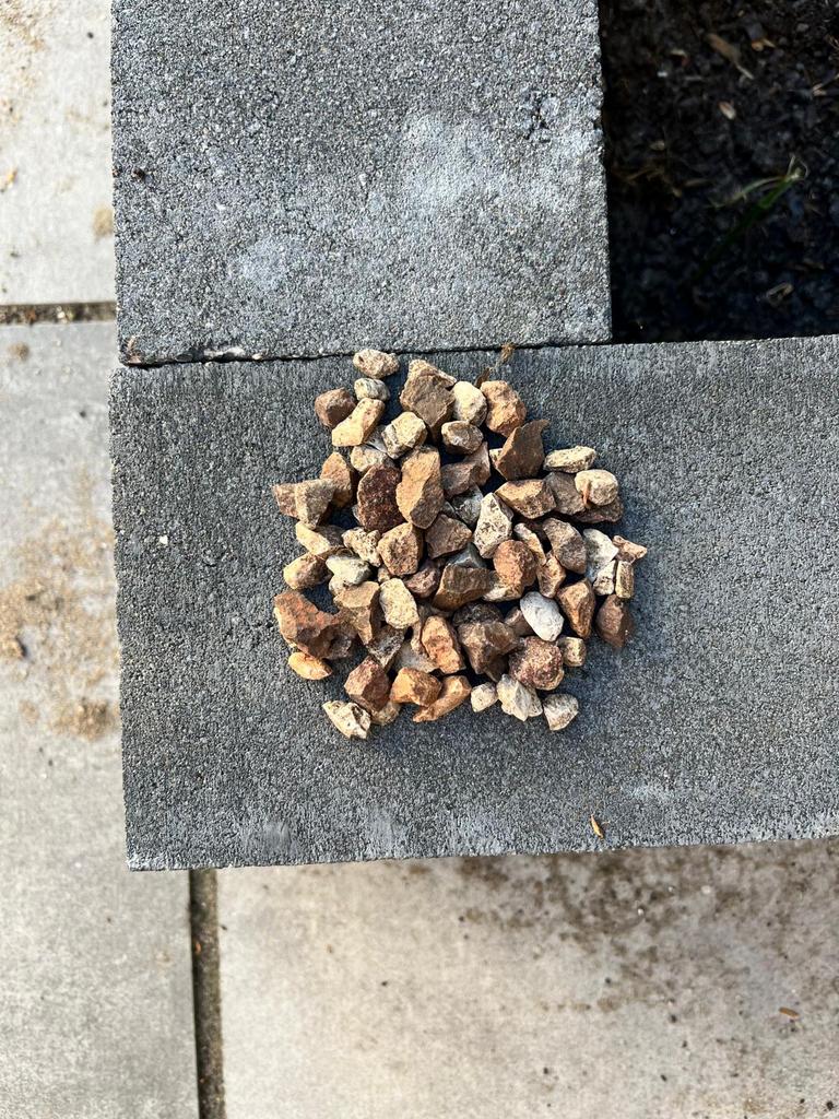Split (grind) gratis ophalen, Ophalen, Overige materialen, Gebruikt, Bruin