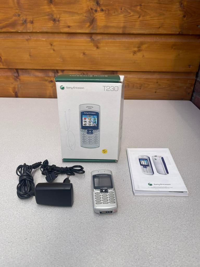 Sony Ericsson T230 simvrij, Ophalen of Verzenden, Zo goed als nieuw, Overige typen, Sony Ericsson