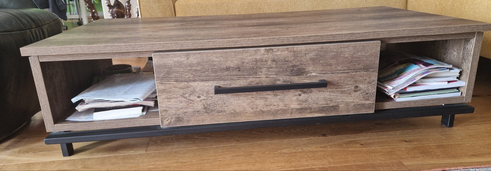 Salontafel van 2 jaar oud, Huis en Inrichting, Ophalen, 100 tot 150 cm, 50 tot 100 cm, Zo goed als nieuw