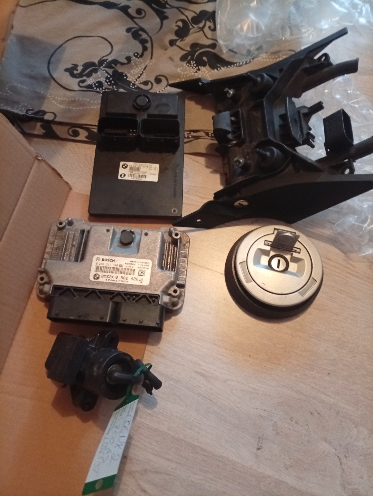 BMW F 700 GS Slotenset met ABS ECU 2016 (50.000km), Motoren, Onderdelen | BMW, Ophalen of Verzenden