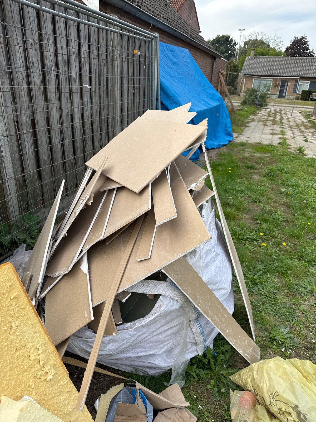 Gratis afhalen, Knauf 9,5stucplaat en hydroplaat reststukken, Ophalen, Gebruikt
