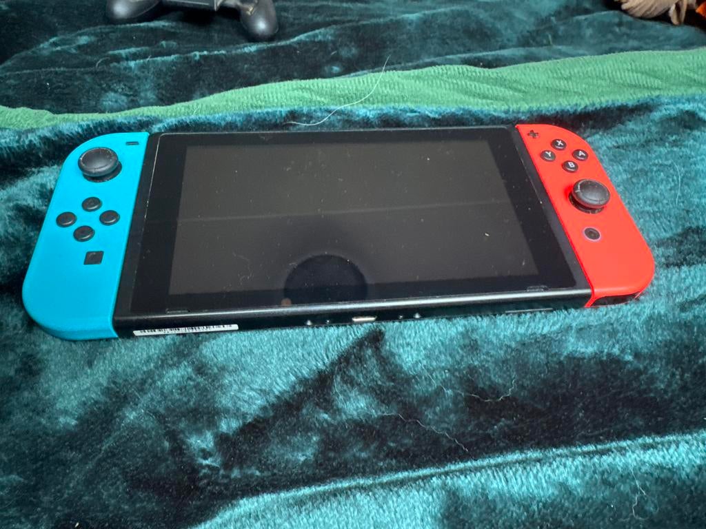 Nintendo Switch Original met Dock - Zo goed als nieuw, Ophalen of Verzenden, Zo goed als nieuw, Met 2 controllers, Switch Original