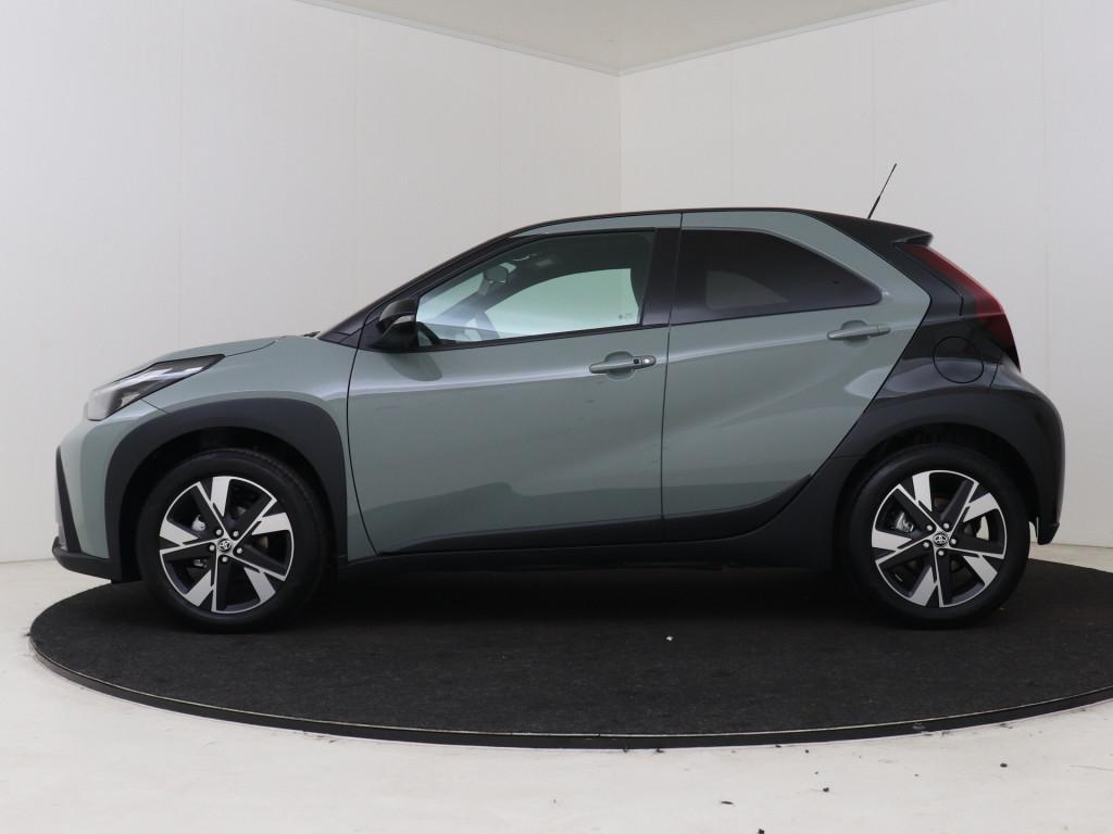Toyota Aygo X Hybrid 115 pulse *NIEUW* (bj 2026, automaat), Stof, Zwart, 4 stoelen, 116 pk