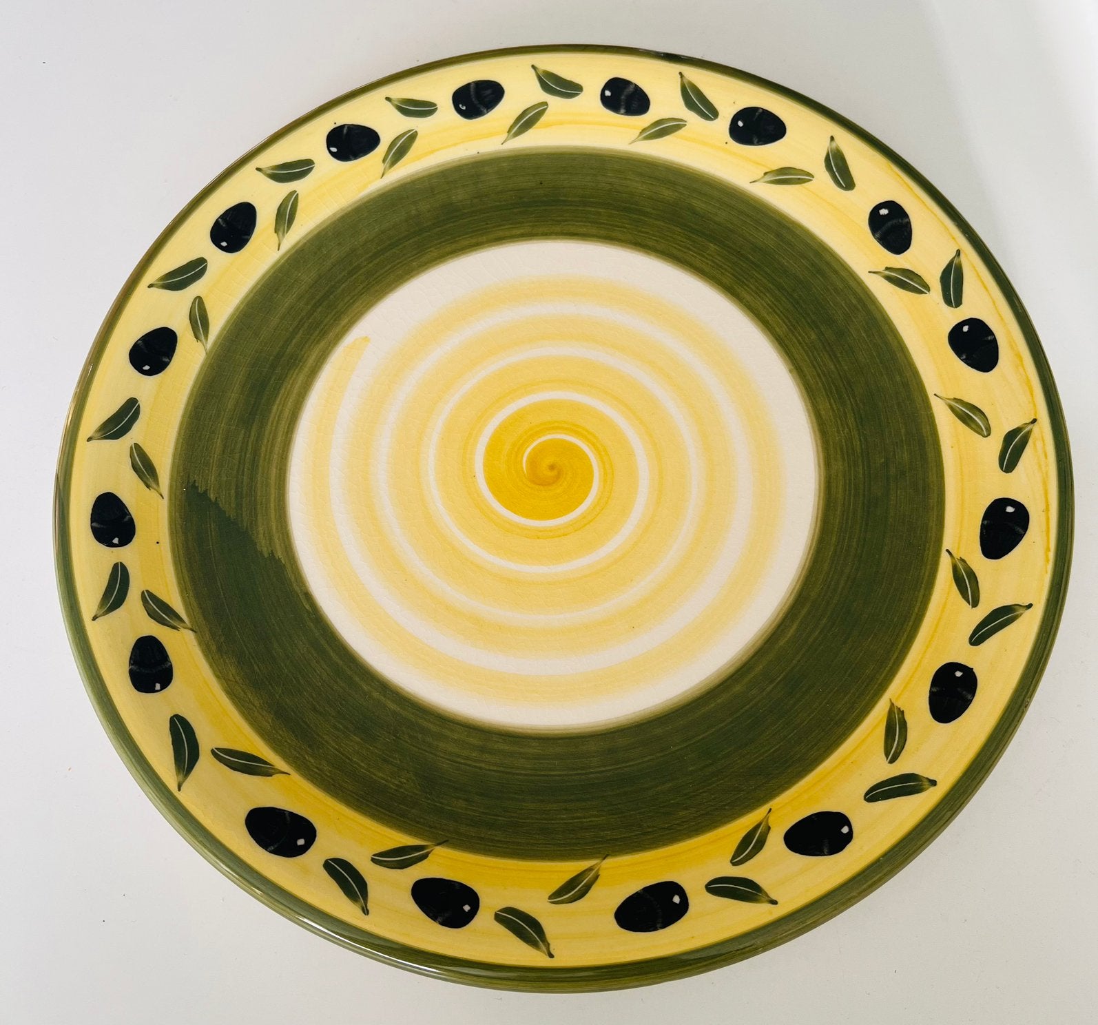 Keramische handbeschilderde schaal Italië, D. 32 cm., Keramiek, Ophalen of Verzenden, Overige stijlen, Schaal of Schalen