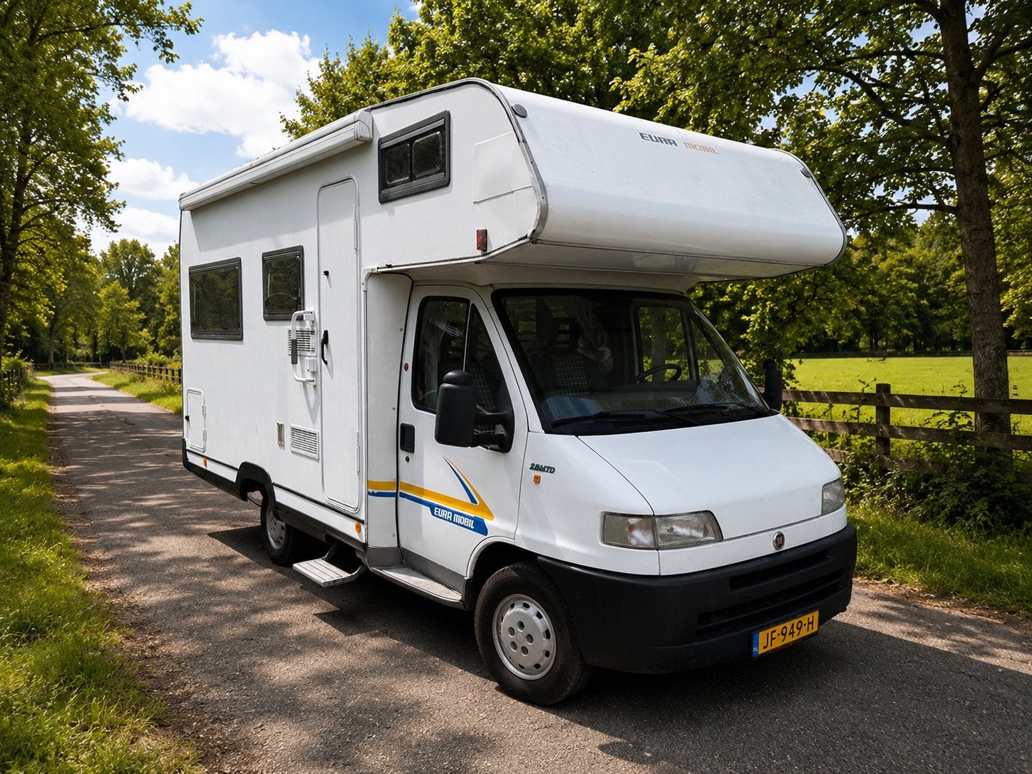 Caravans And Camping Eura