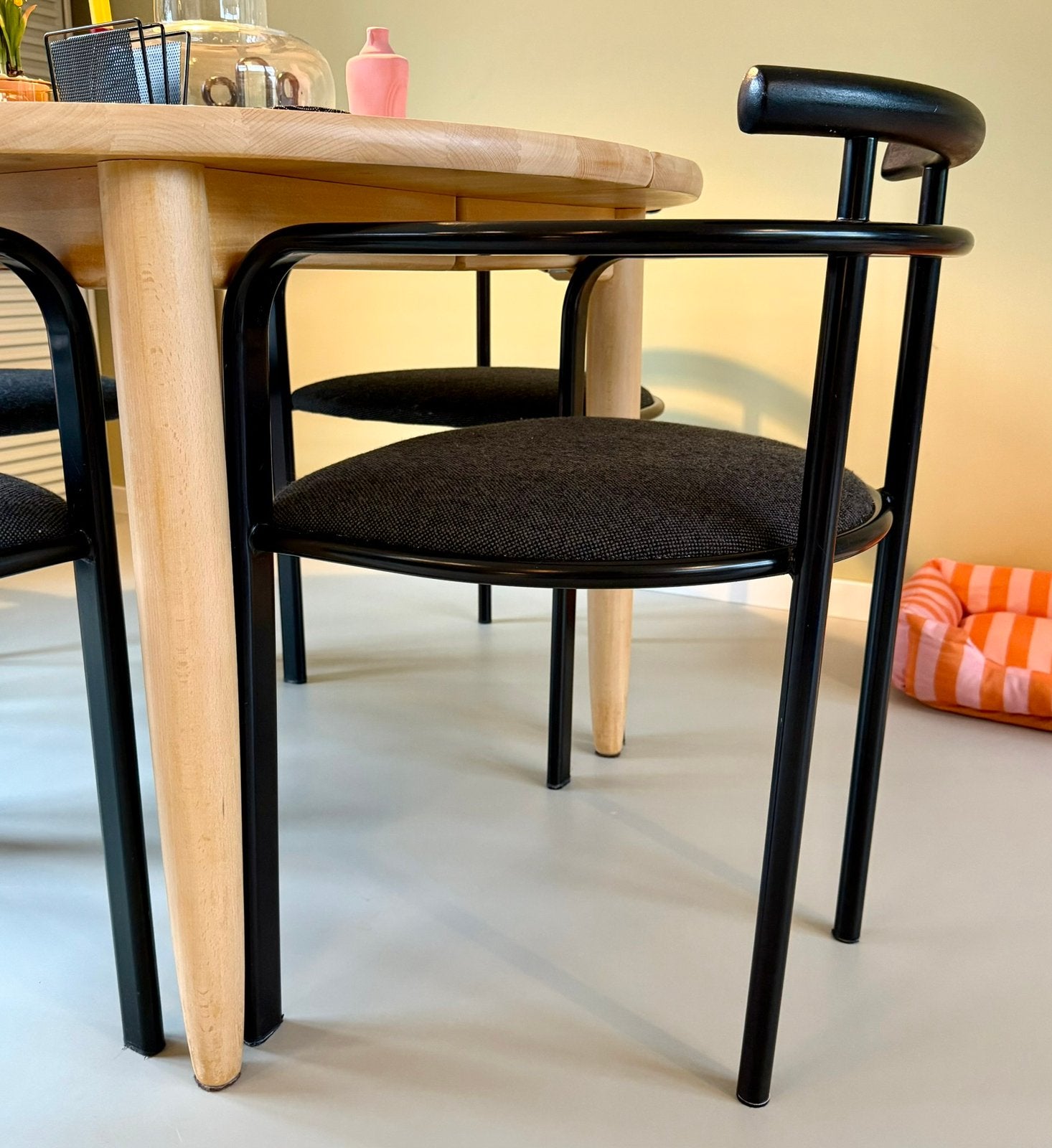 Set 4 retro eetkamerstoelen ‘Segis’ Carlo Bimbi voor Martina, Ophalen, Gebruikt, Italiaans postmodern, Memphis, jaren 80, retro