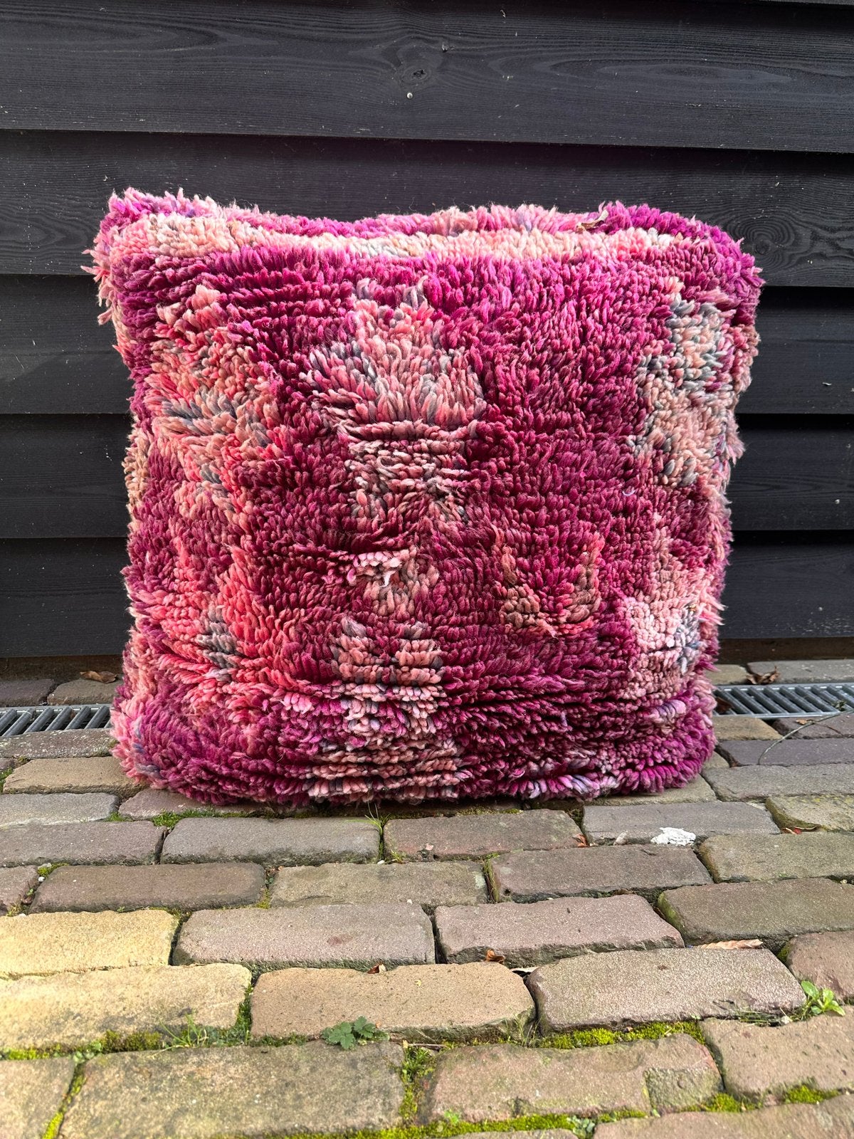 Vintage Marokkaanse wollen poef - Handgemaakt, Ibizastyle etnic, bohemian , retro style, Vierkant, Ophalen of Verzenden, Zo goed als nieuw