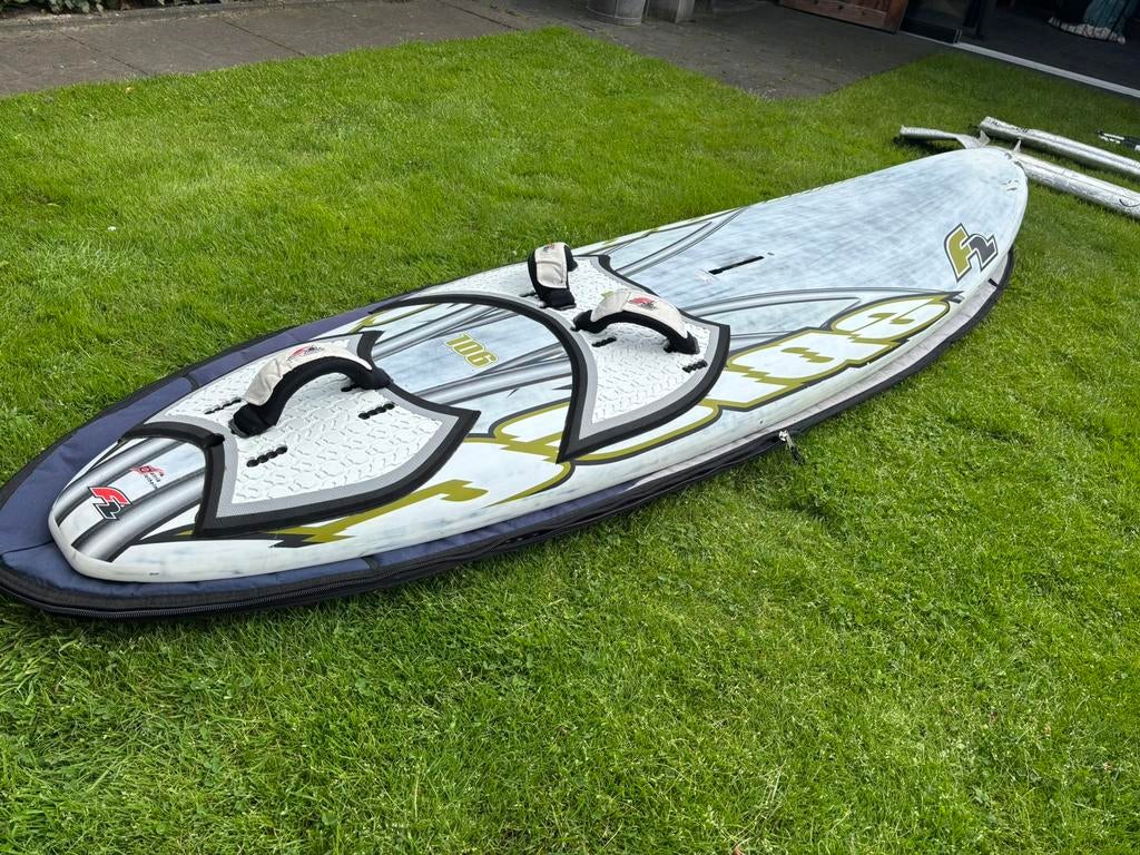 F2 Spice 106L met unifiber weedslasher vin, Watersport en Boten, Ophalen of Verzenden, Zo goed als nieuw, 250 tot 300 cm, Plank