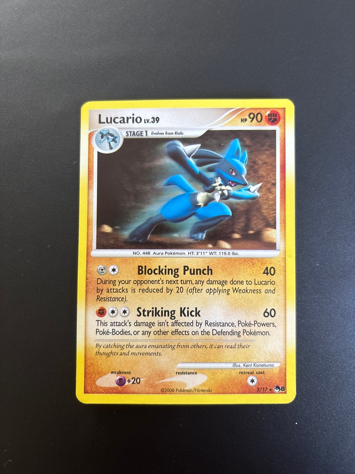 Lucario Holo 2/17 - 2008 Pokémon Kaart, Hobby en Vrije tijd, Verzamelkaartspellen | Pokémon, Ophalen of Verzenden, Zo goed als nieuw
