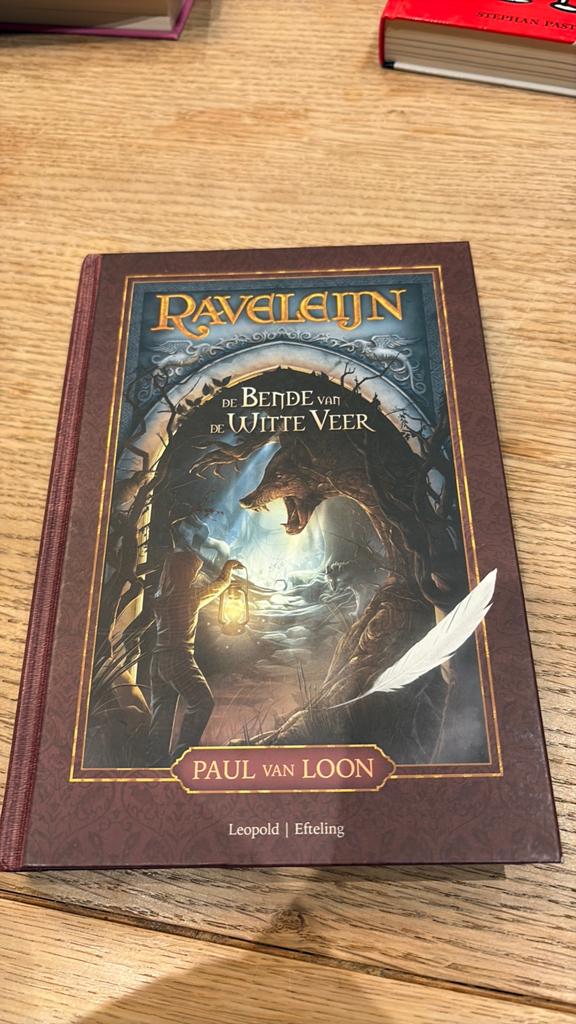 Raveleijn: De Bende van de Witte Veer - Paul van Loon, Paul van Loon, Ophalen of Verzenden, Zo goed als nieuw, Fictie