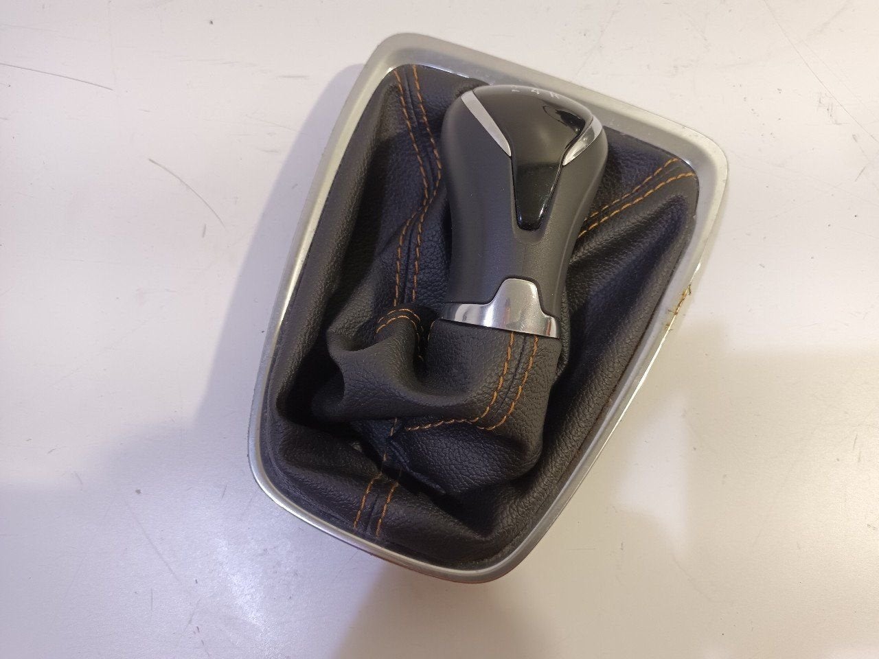 Schakelpookhoes Opel Crossland, Auto-onderdelen, Interieur en Bekleding, Onderdelen@venauto.nl, Van der Ven Autorecycling B.V.