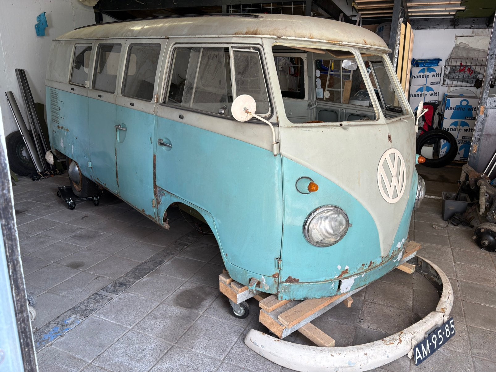Volkswagen T1 Spijlbus 1961 Project, Overige kleuren, 1600 cc, Handgeschakeld, Particulier