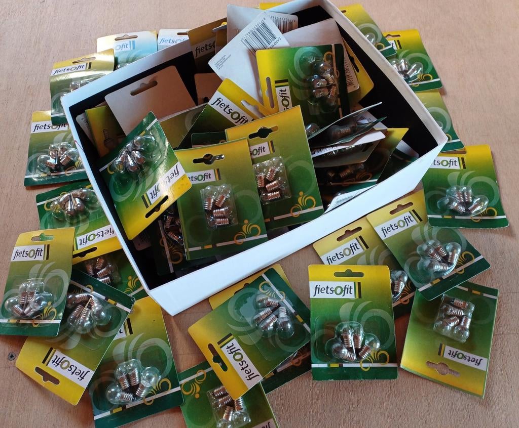 Doosje Nieuwe Fietsverlichting 100 lampjes voor € 10, Ophalen, Nieuw, Dynamo, Verlichtingsset