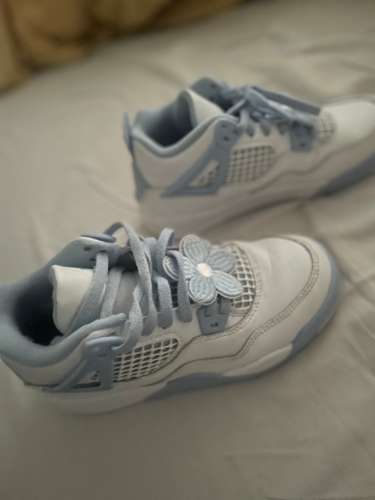 Jordan 4 Retro PS 'University Blue' - Maat 33, Ophalen of Verzenden, Zo goed als nieuw, Jongen of Meisje, Sportschoenen