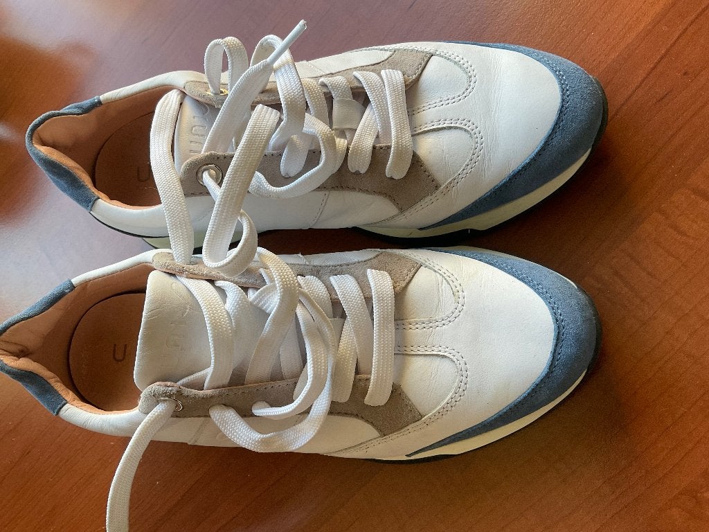 UNISA leren sneaker als nieuw/ maat 36, Kleding | Dames, Overige kleuren, Ophalen of Verzenden, Sneakers of Gympen, Zo goed als nieuw