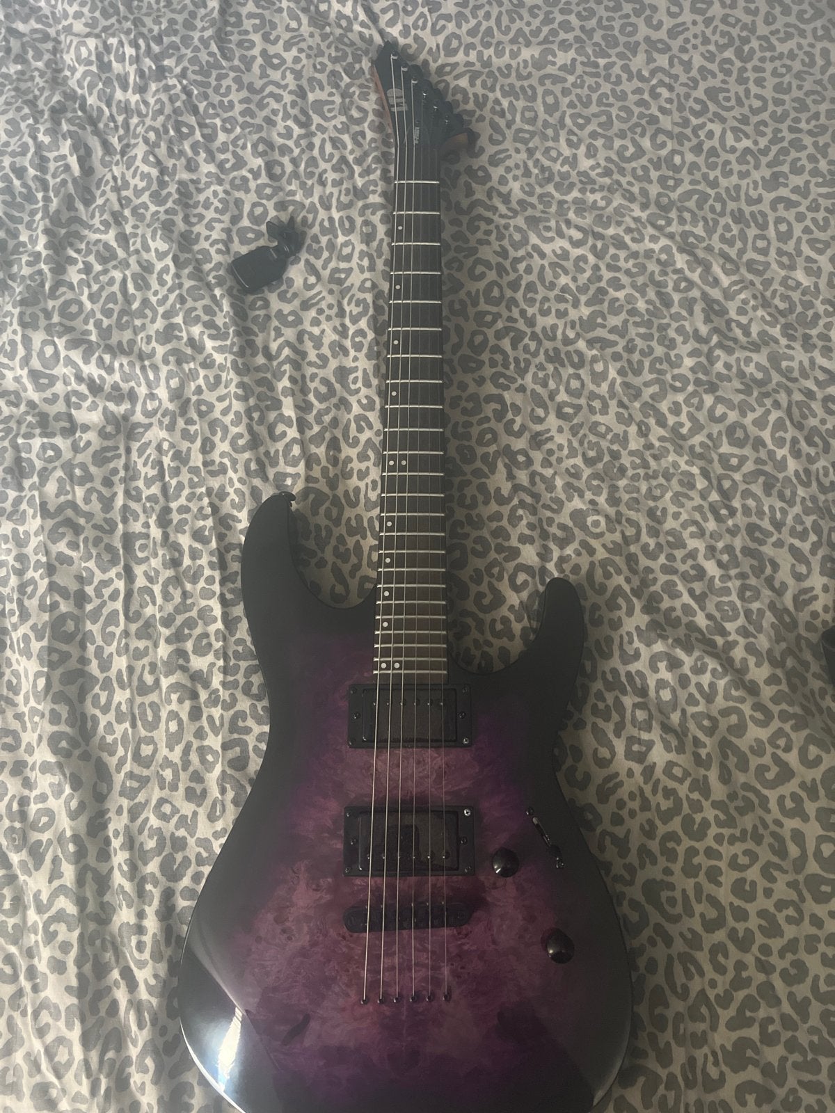 LTD M-2000X elektrische gitaar - Paars, Muziek en Instrumenten, Ophalen, Zo goed als nieuw, Solid body, Overige merken