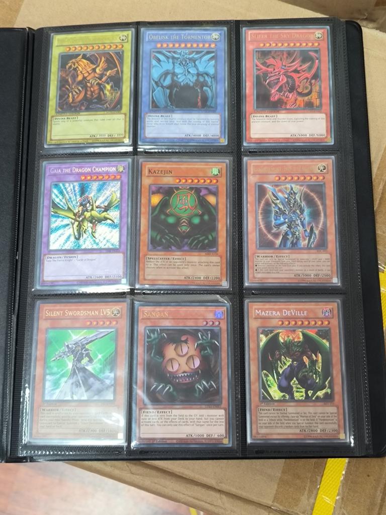 Grote verzameling Yu-Gi-Oh! kaarten in map, Ophalen of Verzenden, Gebruikt, Meerdere kaarten
