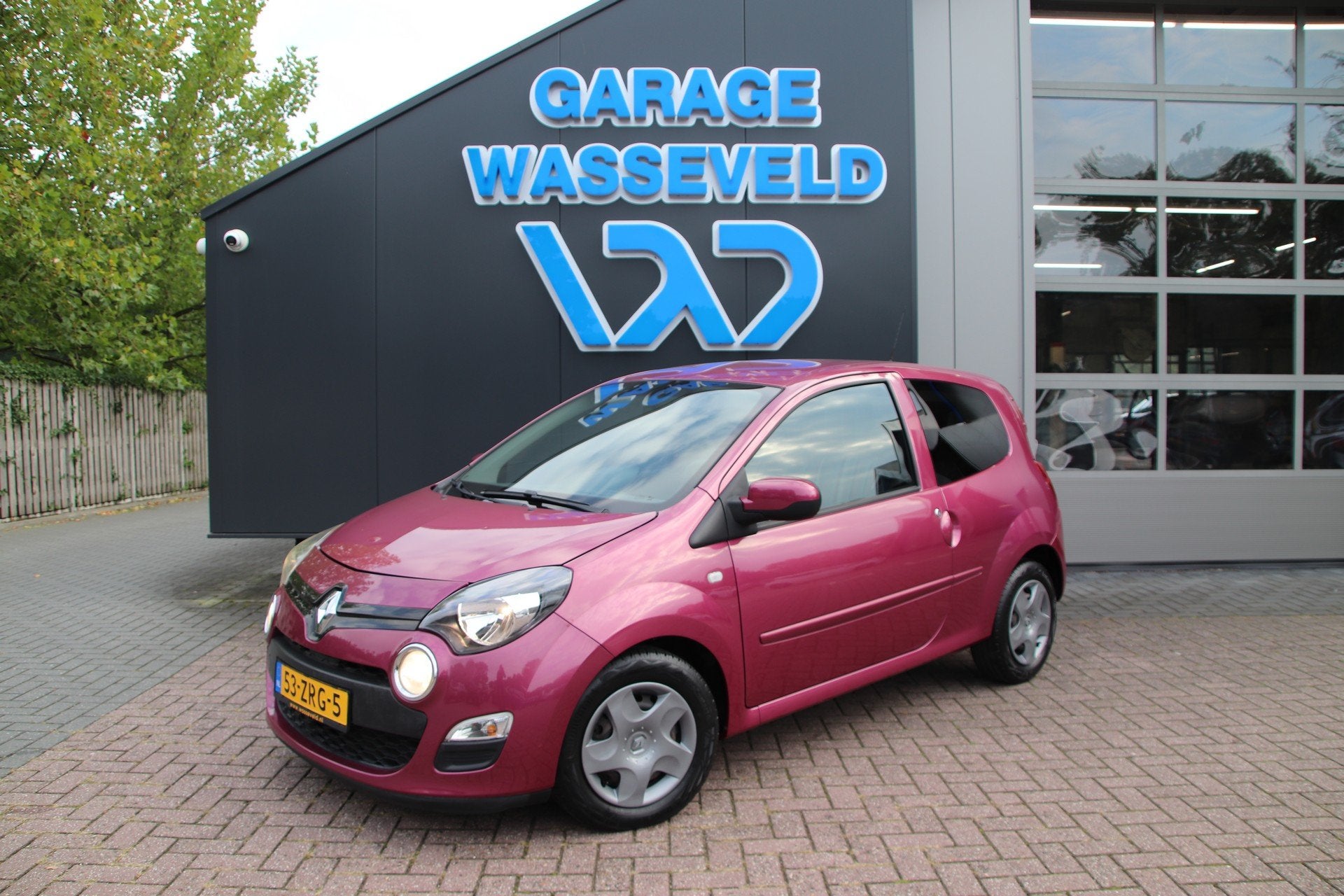 Renault Twingo 1.2 16V Collection Cruise/Airco/Bluetooth/Ele, Auto's, Voorwielaandrijving, Gebruikt, Zwart, 4 stoelen