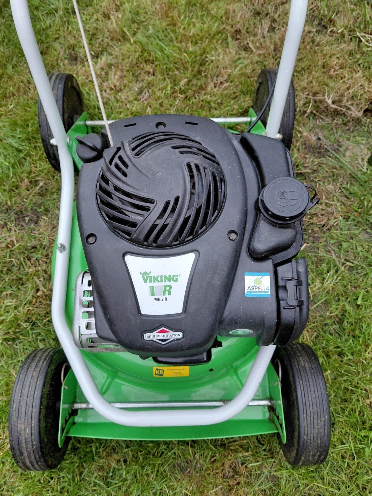 Viking benzine grasmaaier – Briggs & Stratton 125cc, Ophalen, Gebruikt, Benzine-grasmaaier, 40 t/m 49 cm