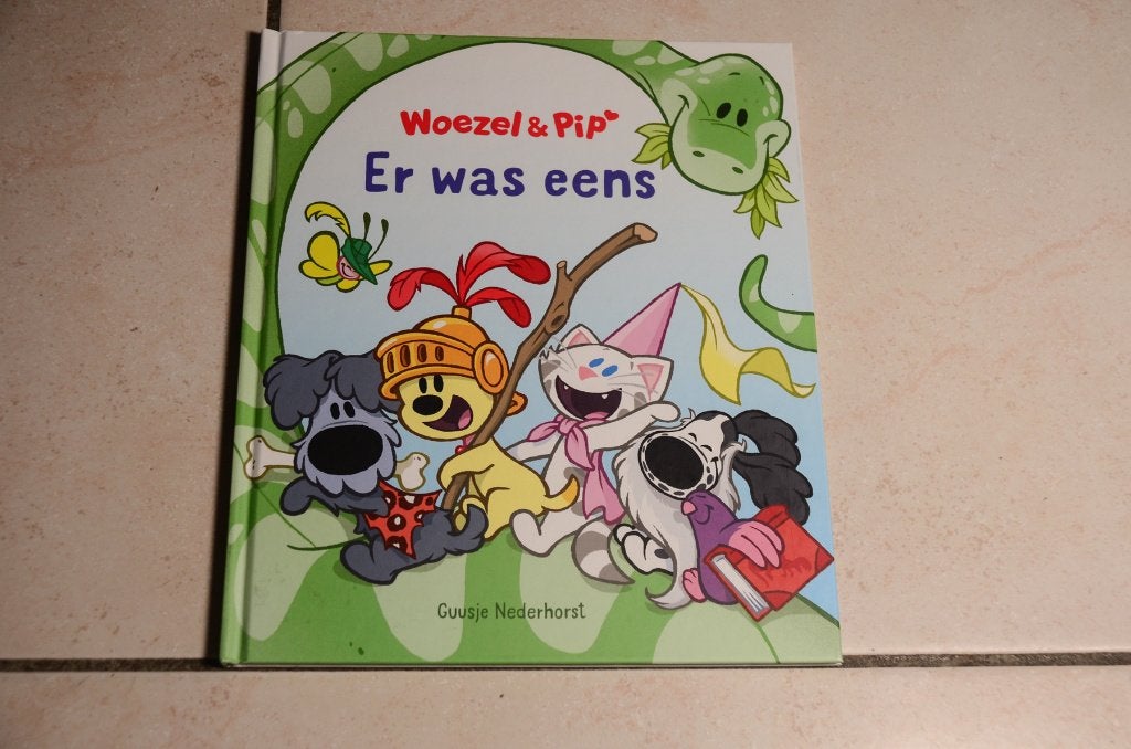 Er was eens Woezel & Pip / Guusje Nederhorst, Ophalen of Verzenden, Zo goed als nieuw, Fictie algemeen, Voorleesboek