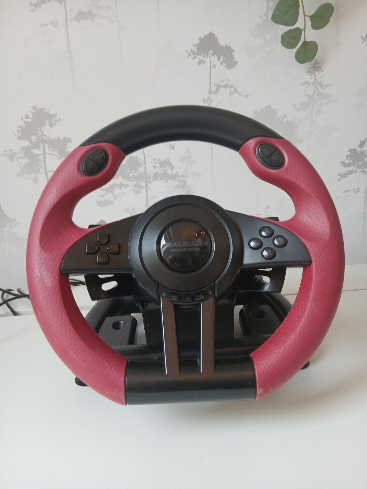 Thrustmaster T80 Ferrari 488 GTB racestuur met pedalen, Ophalen, Racestuur, Gebruikt, PlayStation