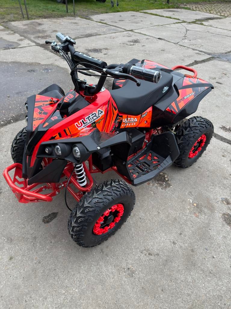 Foto 12 van Stoere Elektrische Kinder Quad & Crosser! Race met vrienden